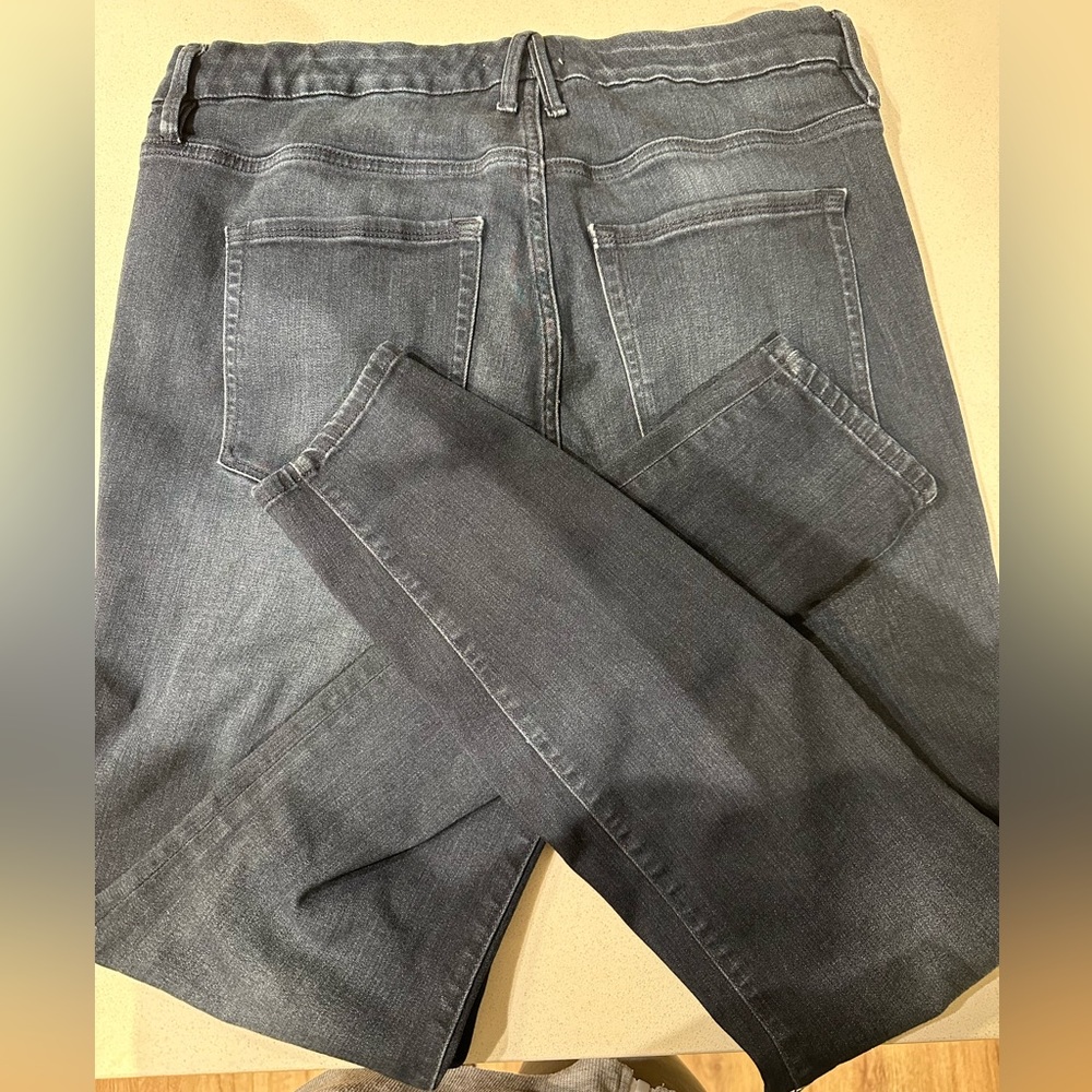 Good American “Good Legs” High Waist Skinny Jeans